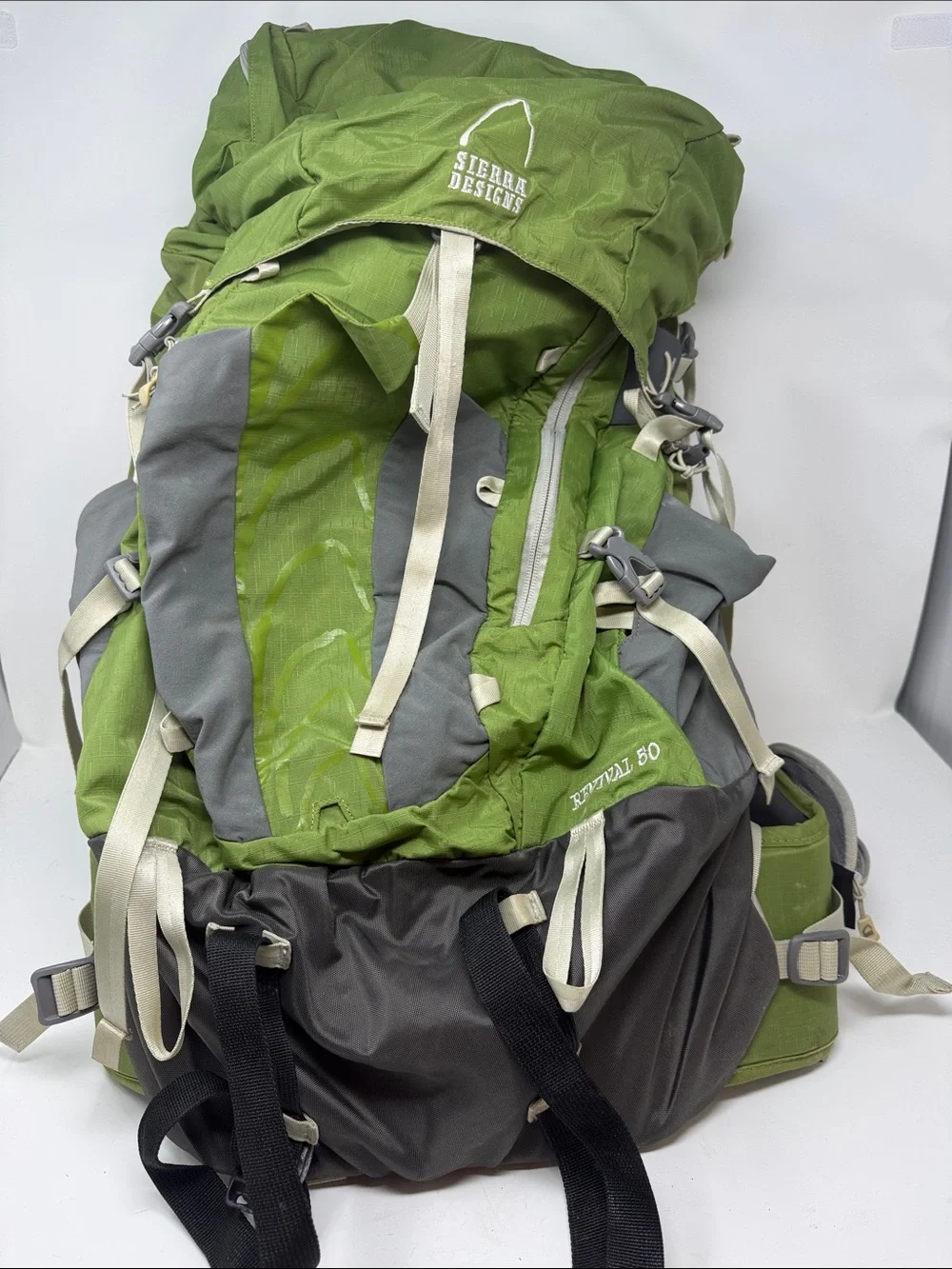 Green and Gray Men's Outdoor Backpack - Rugged Travel Pack